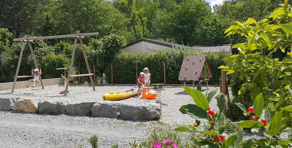 Camping Le Coin Charmant Chauzon Экстерьер фото