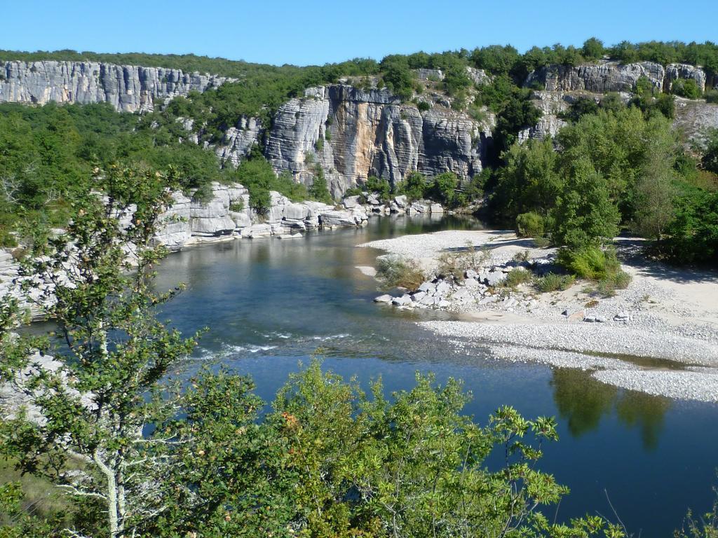 Camping Le Coin Charmant Chauzon Экстерьер фото